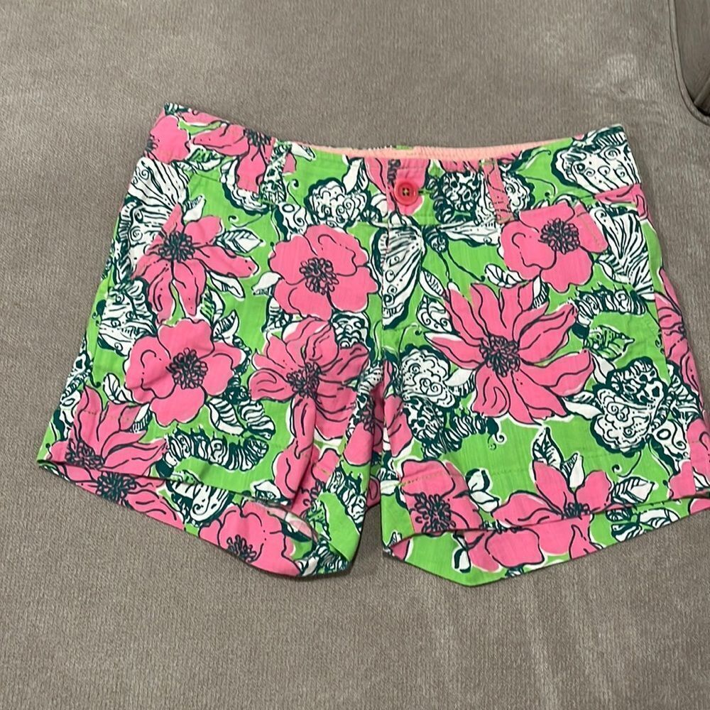 Nwot Lilly Pulitzer floral print shorts